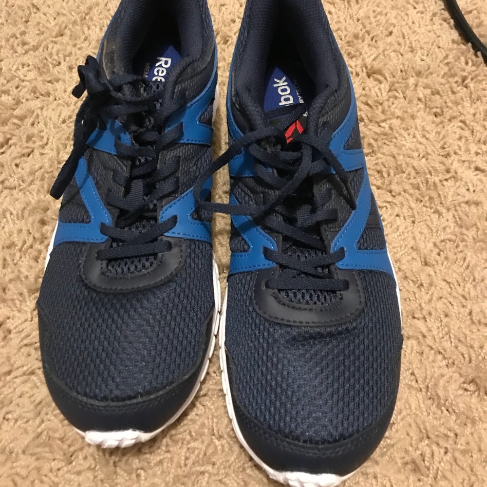 Men’s Reebok size 8